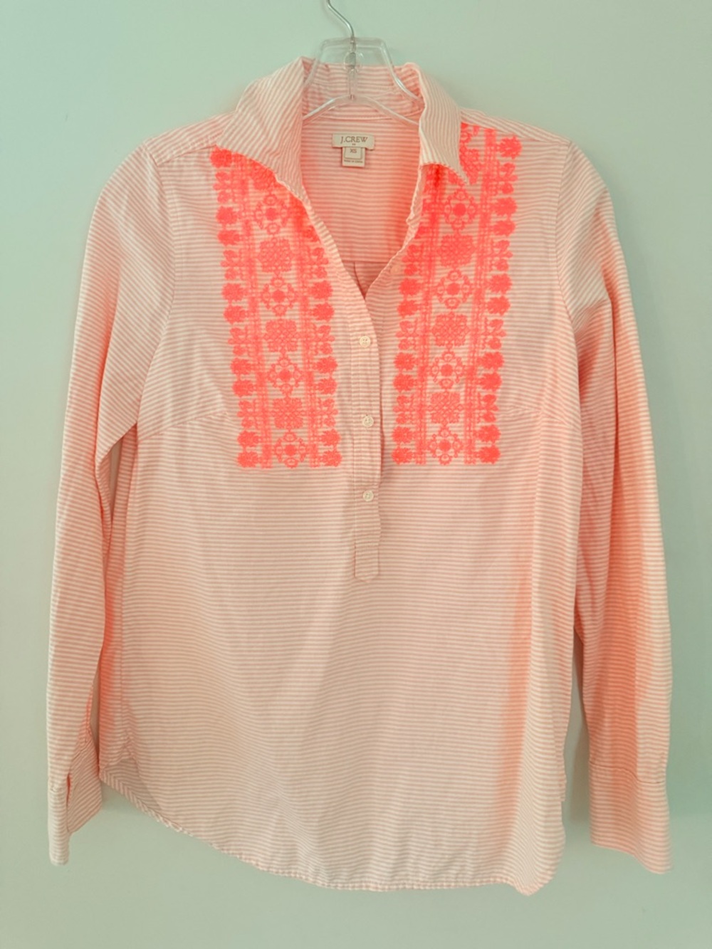 J. Crew Embroidered Pullover Blouse Top Seersucker Pink Coral xs